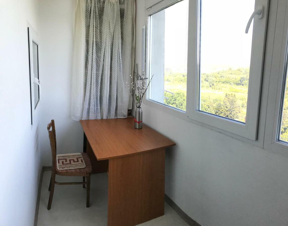 Apartamento Fantastic View On Chisinau Center - Super Fast Wifi - Two Botanical Gardens - 2Br Exterior foto